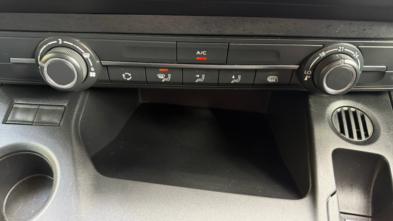 Peugeot Partner Long Diesel 950 1.5 BlueHDi 100 Professional Premium + Van